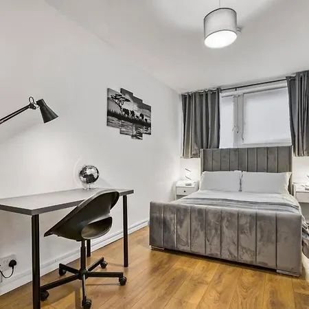 Peaceful 2-Bed South Bank Appartement Londen Buitenkant foto